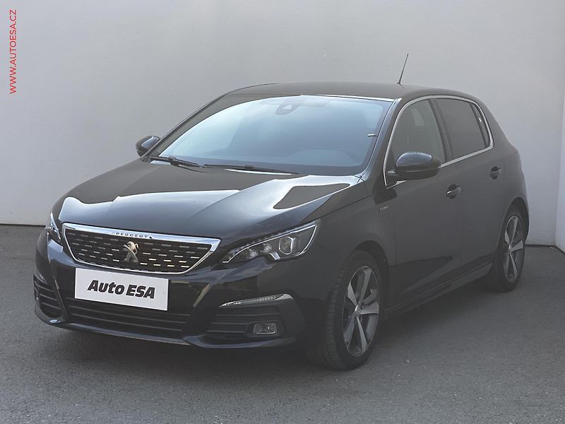 Peugeot 308 (2020) 1.2PT, ČR, GT Line, AT, LED - fotka 3 z 19