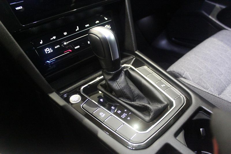 Volkswagen Passat (2023) 110kW, Tažné, Nezávislé topení - fotka 30 z 34