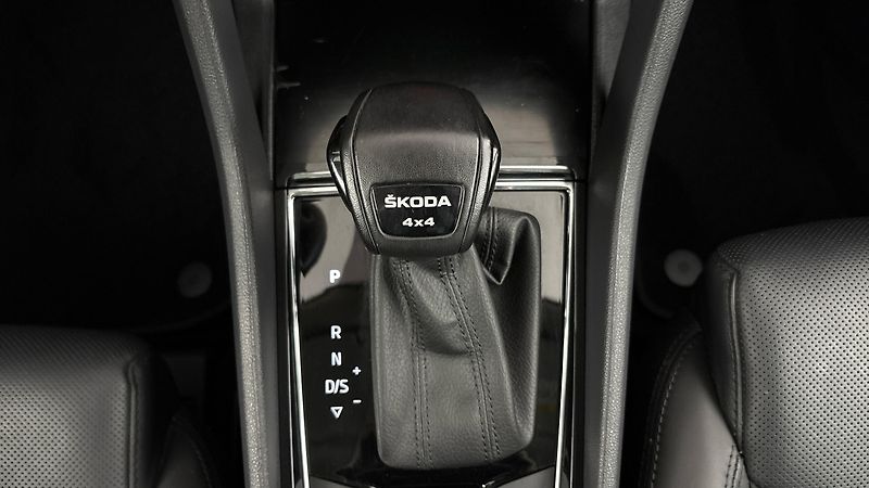 Škoda Kodiaq 2.0 TDI DSG 4x4 L&K - fotka 28 z 32