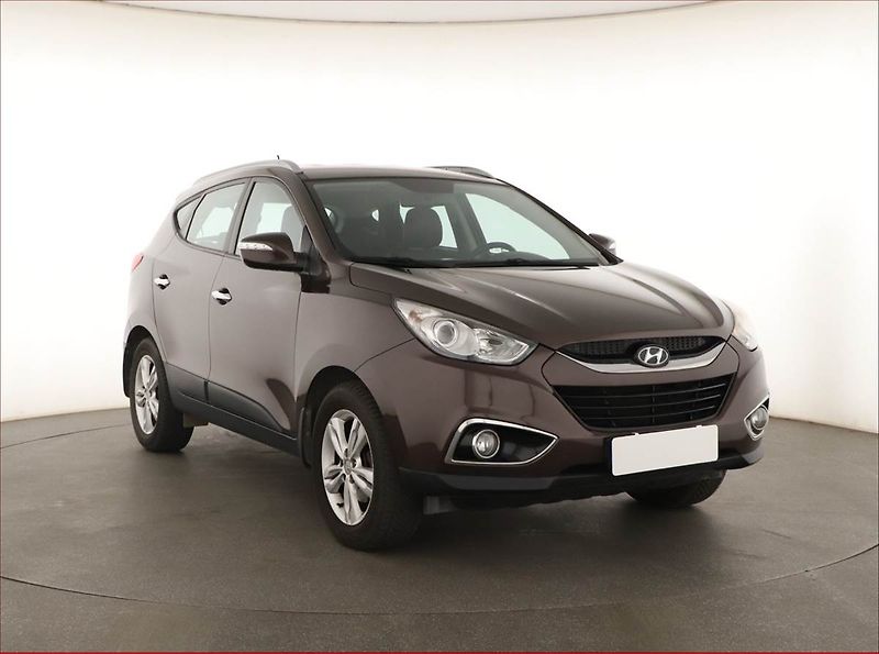 Hyundai ix35 (2013) 1.7 CRDi, Navi, Tempomat - fotografie inzerátu