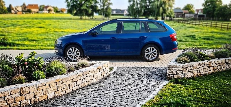 Škoda Octavia 1.4TSI 110 kw servisní histori - fotka 44 z 48