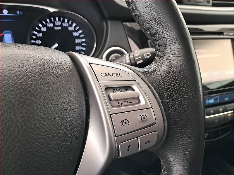Nissan X-Trail (2017) Tekna 1.6 dCi, Automat, Kůže - fotka 20 z 23