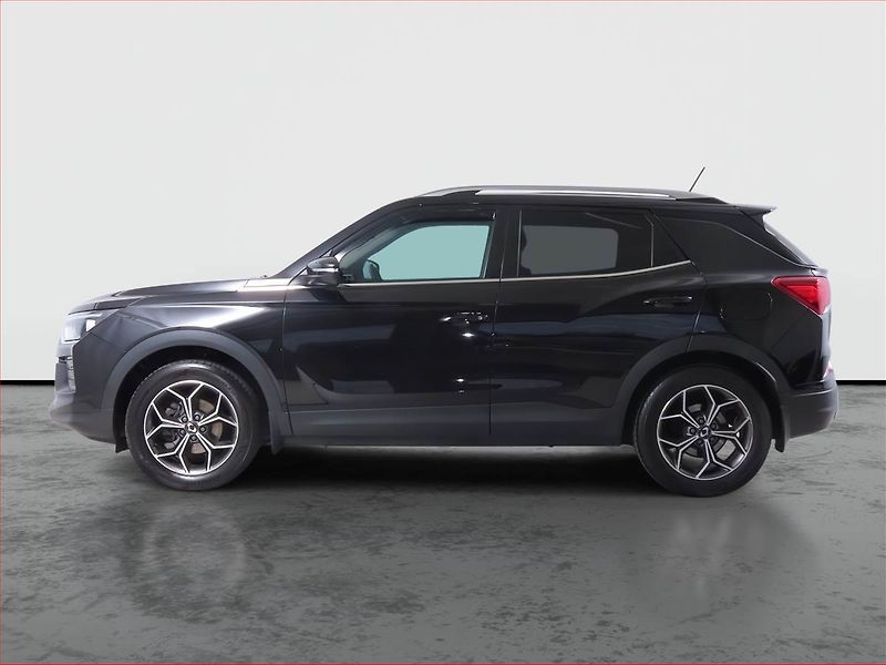 SsangYong Korando (2023) 1.5 T-GDI, Serv.kniha - fotka 3 z 16