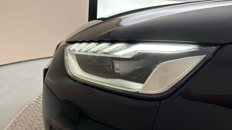 Audi A4 2.0 40TDI S Tronic Quattro - fotka 18 z 29