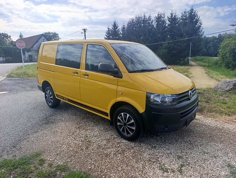 Volkswagen Transporter (2015) 2.0 TDi 84kw tažné 2x b.dv DPH - fotka 6 z 21