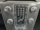 Volvo V40 (2014) 1.6 D, AC, tempo, park.čidla - náhled 15