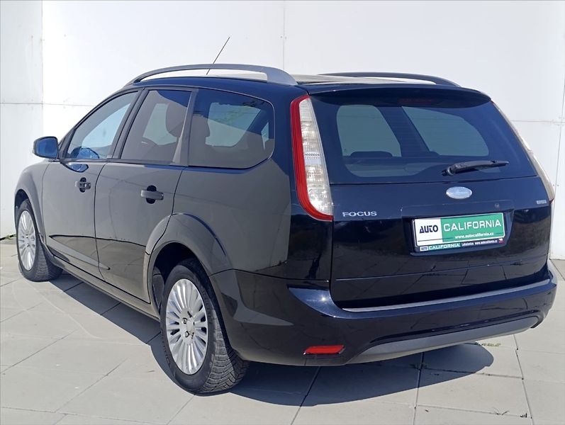 Ford Focus 1,6 TDCi Aut.klimatizace , Alu - fotka 10 z 32