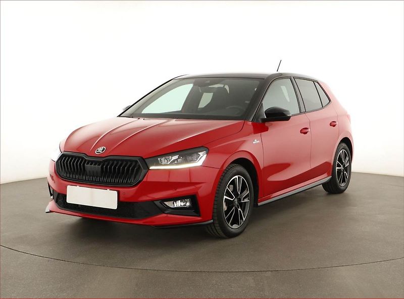 Škoda Fabia (2025) 1.5 TSI, Monte Carlo, FullLed - fotka 2 z 14