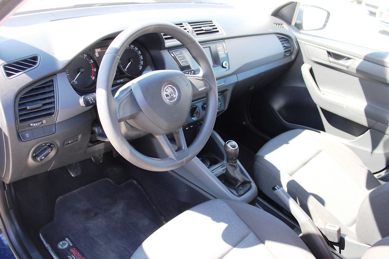 Škoda Fabia (2016) 1.0 MPI KLIMATIZACE WEBASTO  - fotka 9 z 17
