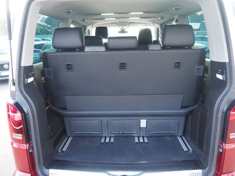 Volkswagen Multivan (2020) 2.0 TDI 146 kW, 4Motion - fotka 13 z 36