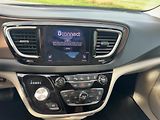 Chrysler Pacifica (2018) 3,6 Limited LPG Radar 360 2018 - náhled 18
