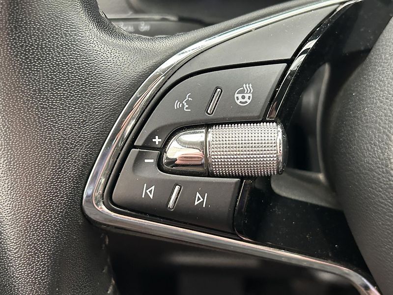 Škoda Karoq 2.0 TDI Style - fotka 19 z 29