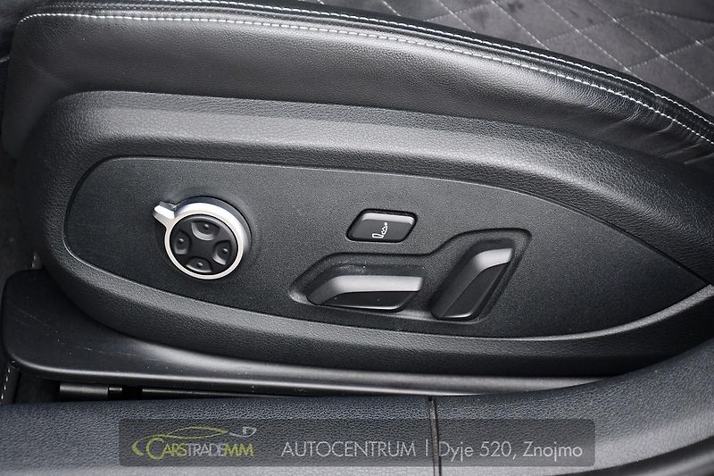 Audi A4 40TDi Competition Plus/S-line - fotka 20 z 49