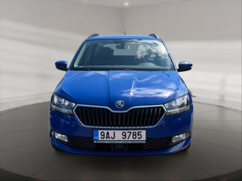 Škoda Fabia 1,0 TSI Ambition - fotka 2 z 10