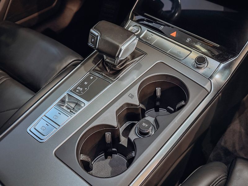 Audi A7 50TDI, Quattro 210kW ACC - fotka 9 z 16