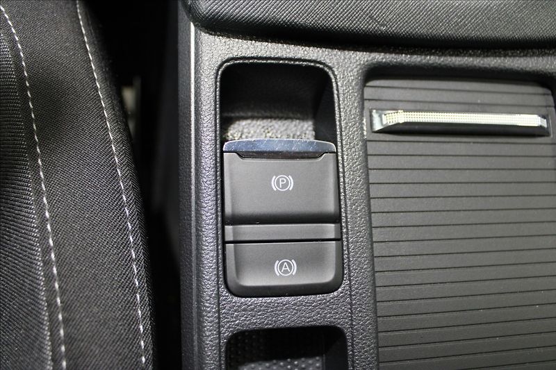 Škoda Octavia 1,4 TSI iV Style 1. majitel CZ - fotka 28 z 34