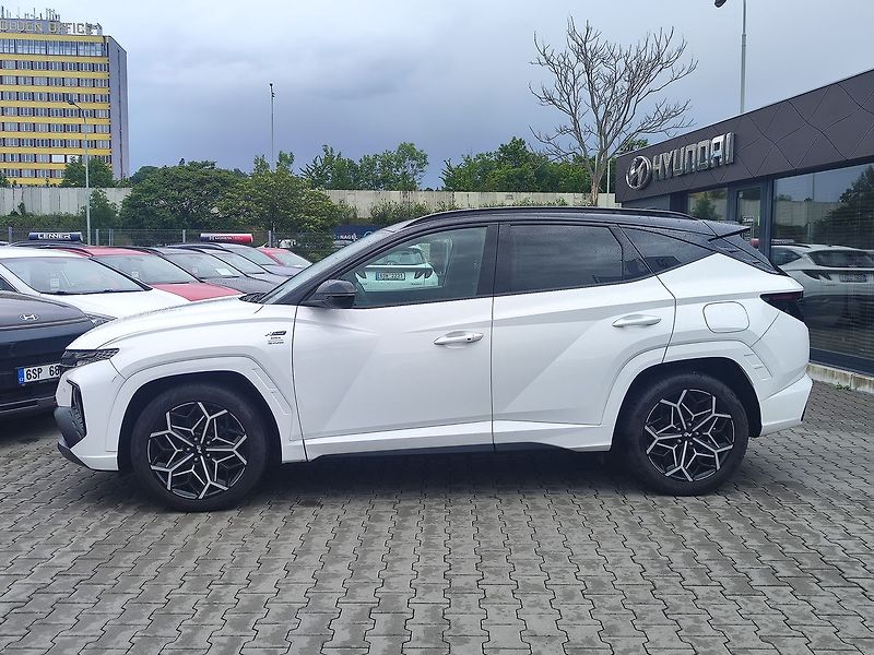Hyundai Tucson 1.6 T-GDi/110kW N-Line - fotka 8 z 37