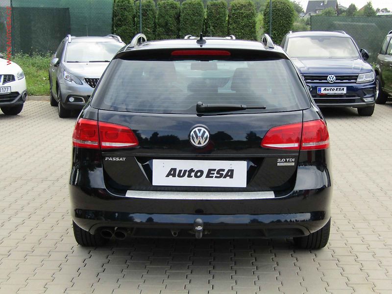 Volkswagen Passat (2014) 2.0TDi, servis.kniha - fotka 5 z 16