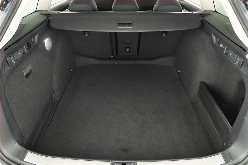 Škoda Superb (2024) 2.0 TDI, Selection, ACC, Tažné - fotka 11 z 22