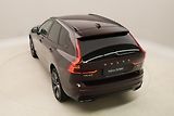 Volvo XC60 B5 AWD PLUS DARK AUT CZ 1.maj. - náhled 18