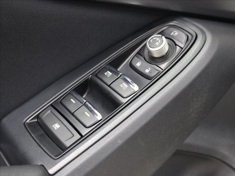 Subaru Impreza 1,6 AWD Automat Exclusive - fotka 15 z 35