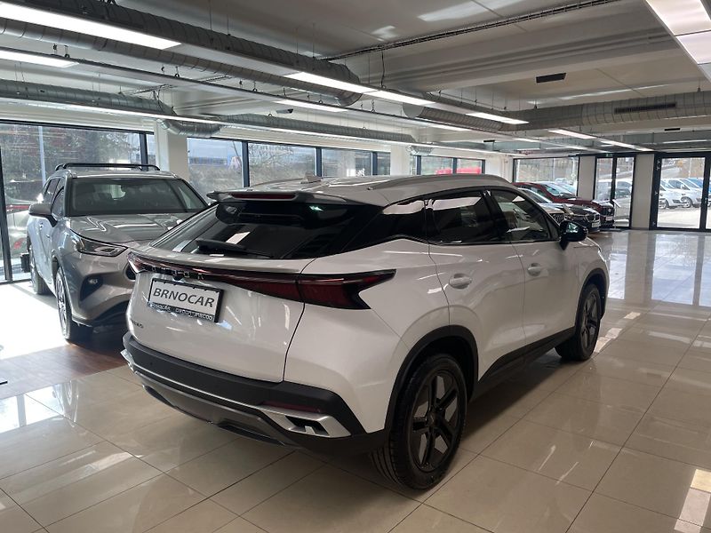 Omoda 5 (2026) OMODA 5 HEV Premium FaceLift - fotka 7 z 41