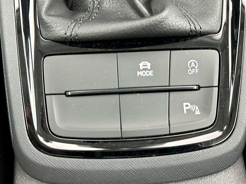 Škoda Kamiq (2025) DSG 1.0TSI 85kW Top Selection - fotka 25 z 32