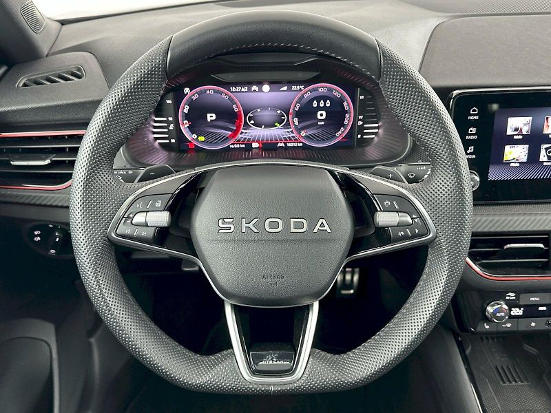 Škoda Kamiq (2025) DSG 1.0TSI 85kW Monte Carlo - fotka 9 z 33