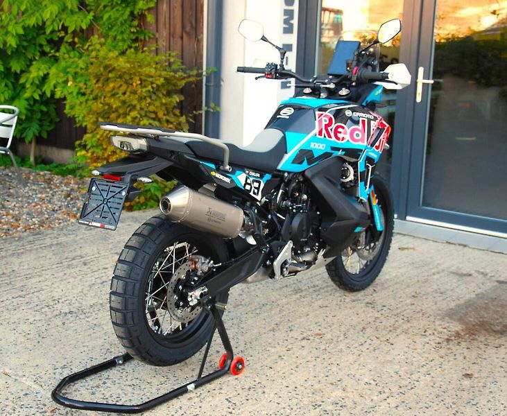 CFMOTO (2026) 1000MT-X Touring REDBULL EDICE - fotka 12 z 20