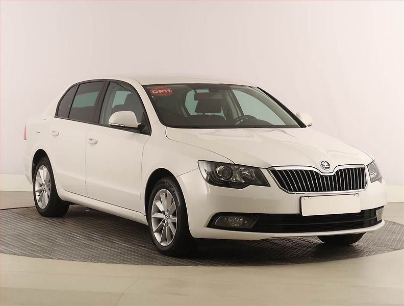 Škoda Superb (2015) Ambition 1.4 TSI, Xenony - fotografie inzerátu