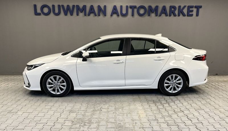 Toyota Corolla 1,5 COMFORT - fotka 3 z 15