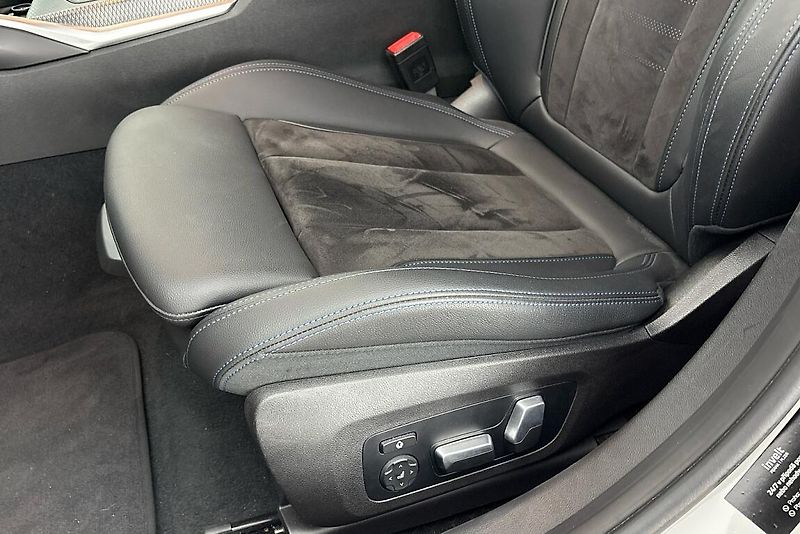 BMW Řada 3 řady 3 | 320d xDrive - fotka 7 z 24