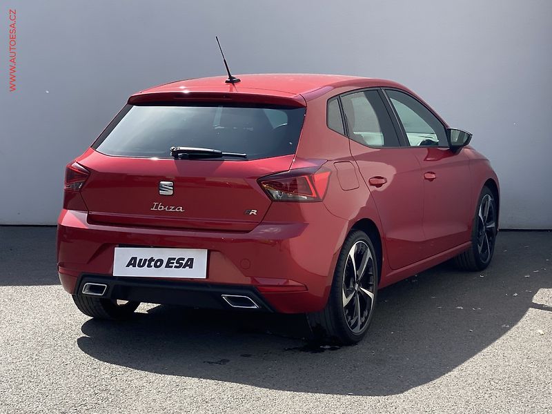 Seat Ibiza (2021) 1.0 TSi, FR, LED, navi - fotka 4 z 18