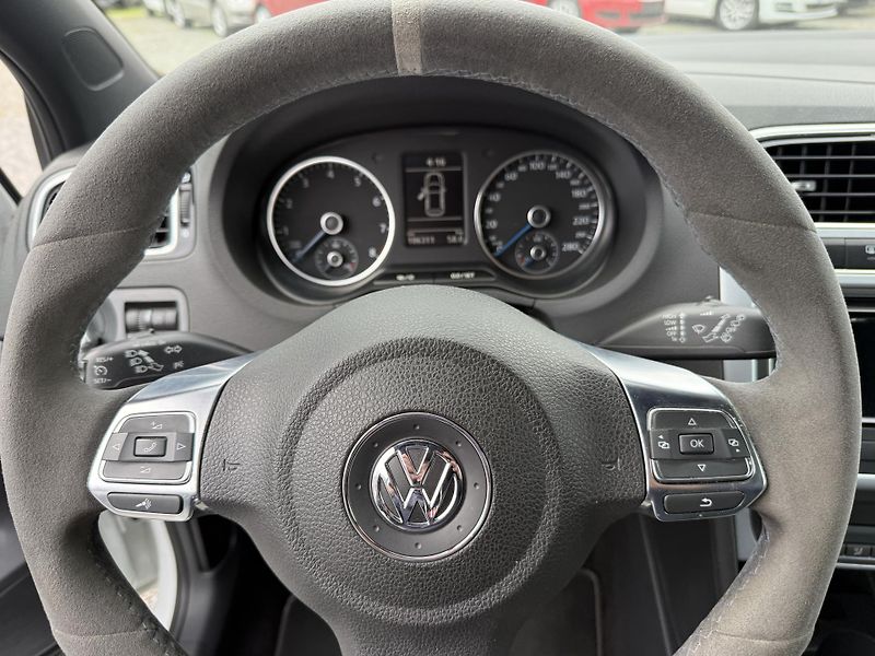 Volkswagen Polo 2.0TSi R WRC 162kW - fotka 13 z 19