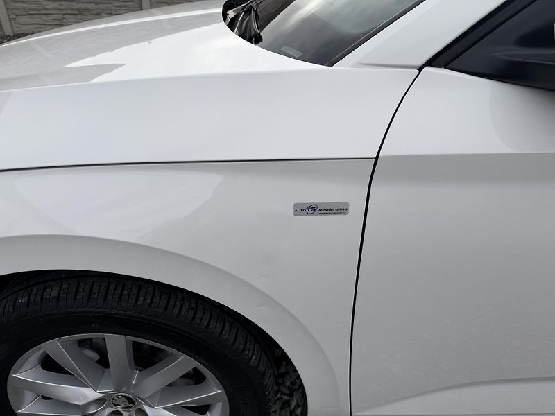 Škoda Scala 1.6TDi 115PS 6R STYLE LED STK! - fotka 21 z 153
