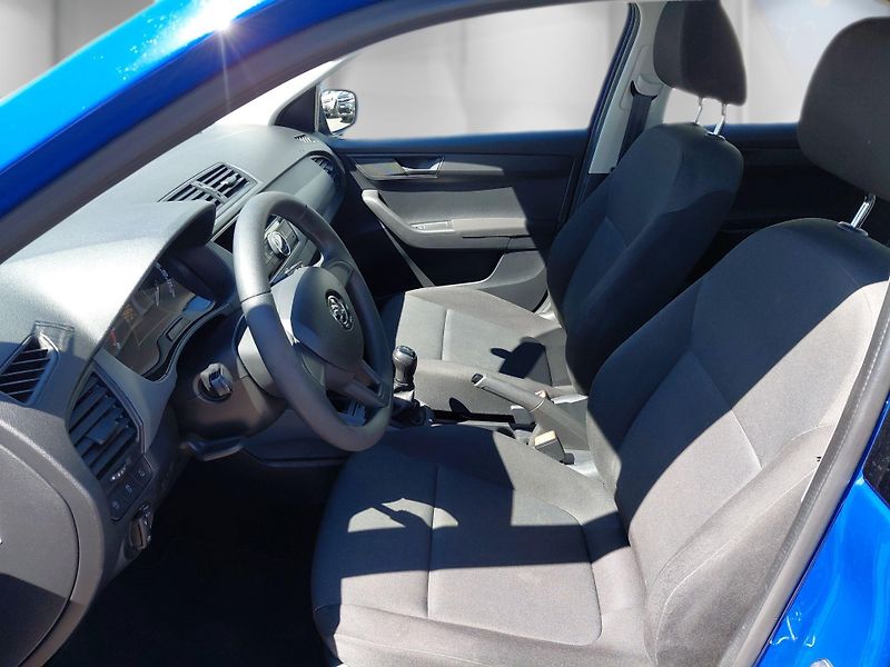 Škoda Fabia (2020) 1,0 MPi 44kW Active ČR - fotka 13 z 24