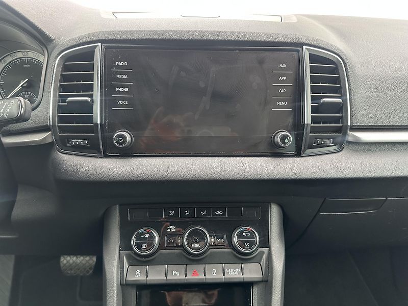 Škoda Karoq (2022) 2.0 TDI 85 KW - fotka 26 z 34
