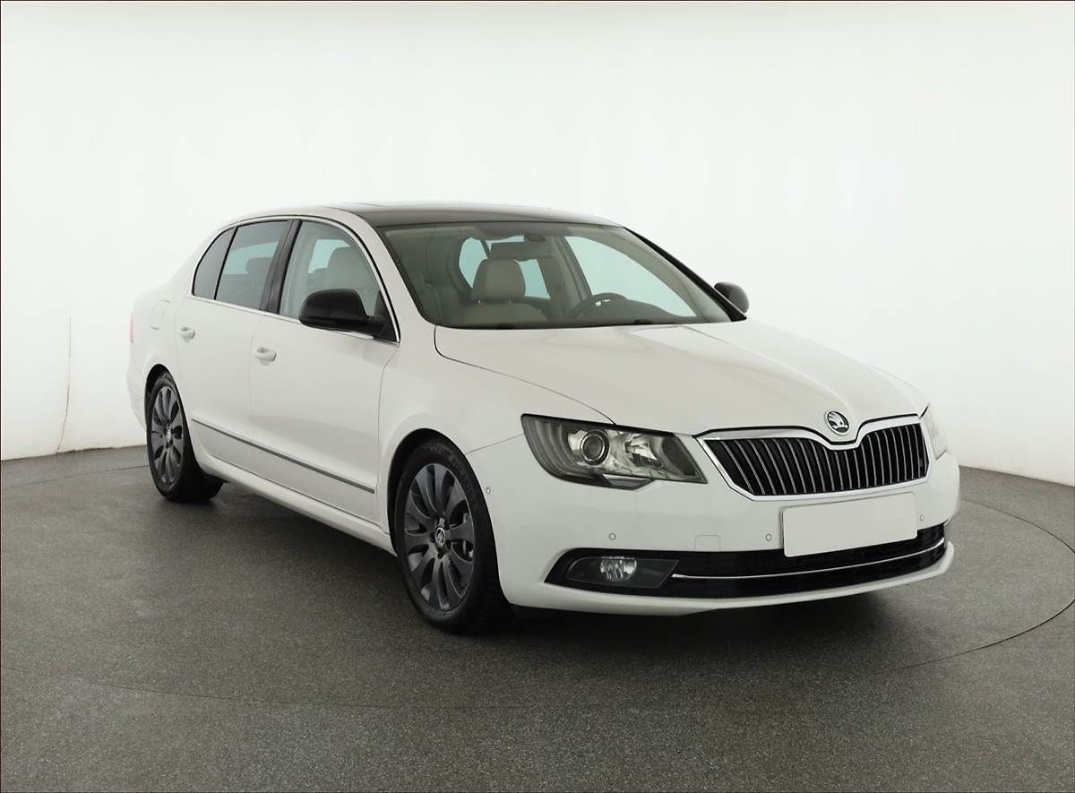 Škoda Superb Ambition Plus 3.6 FSI V6, 4X4