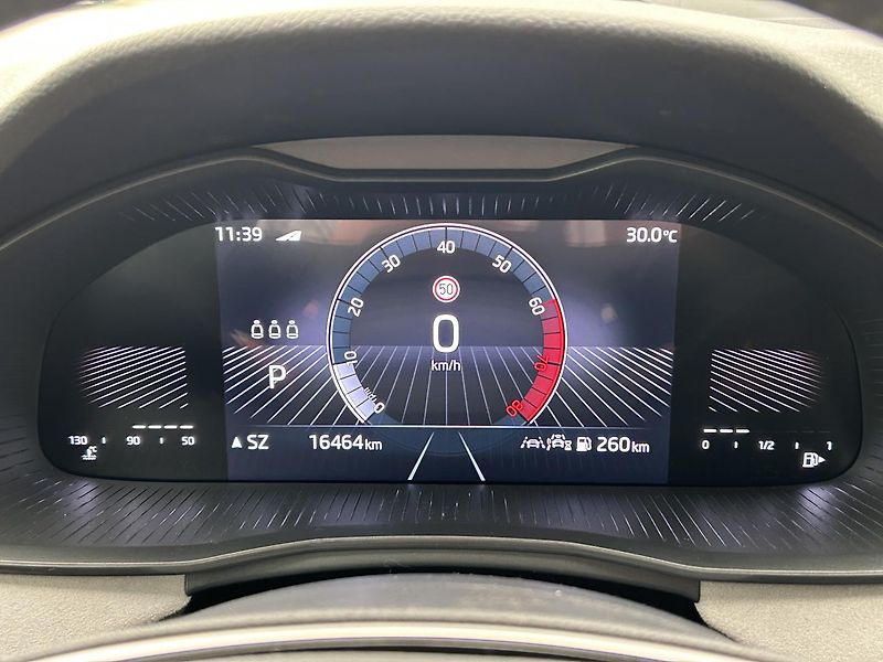 Škoda Scala 1.0 TSI Top selection - fotka 7 z 31