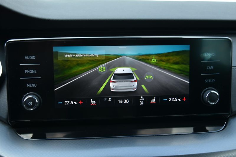 Škoda Octavia 1.5 TSI 110kW LED AMBITION+ ČR - fotka 19 z 28