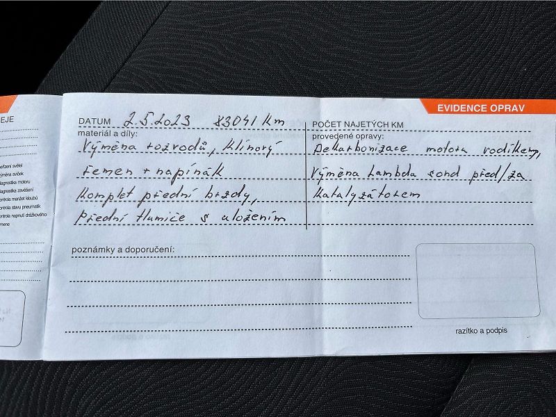 Škoda Yeti 1.2TSi 81kW Ambition PLUS DSG - fotka 29 z 30
