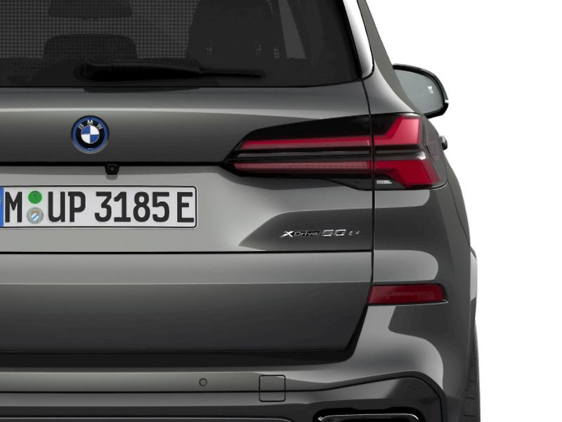 BMW X5 (2026) xDrive50e - fotka 5 z 10