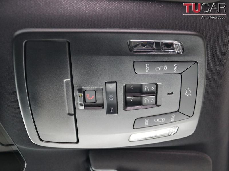 Toyota Sienna (2026) Platinum 2.5 HEV AWD - fotka 45 z 76