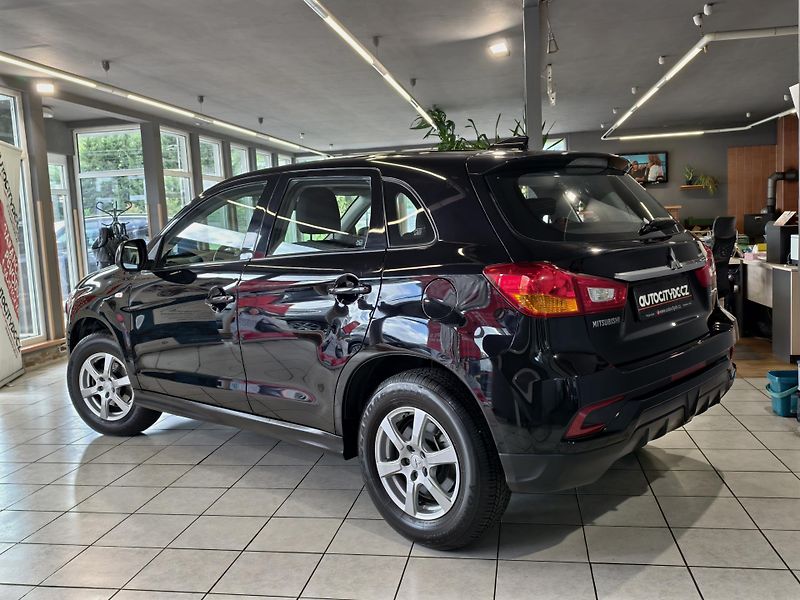Mitsubishi ASX 1.6 MIVEC 86kW 1. majitel ČR - fotka 5 z 17