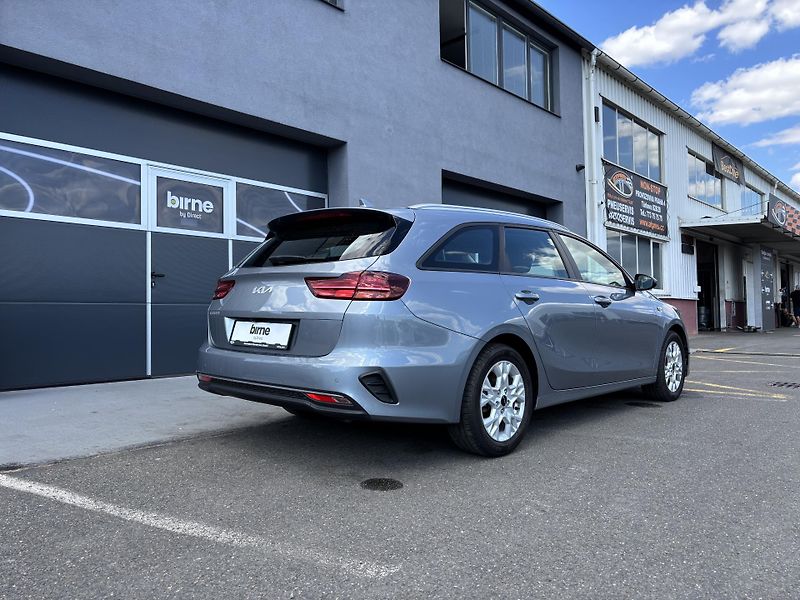 Kia Ceed (2023) SW Spin 1.5 T-GDI (118 kW) - fotka 3 z 25