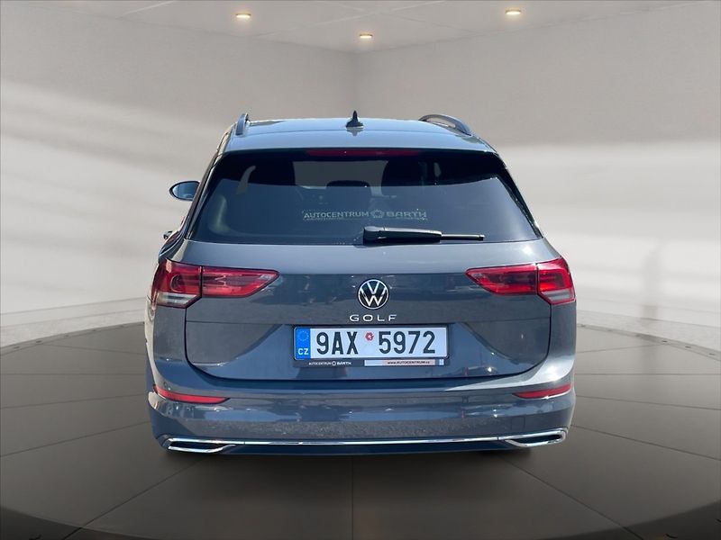Volkswagen Golf 2,0 TDI 110 Style AT - fotka 5 z 11