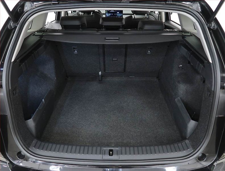Škoda Enyaq (2022) iV 80 (82 kWh), SoH 96% - fotka 14 z 27