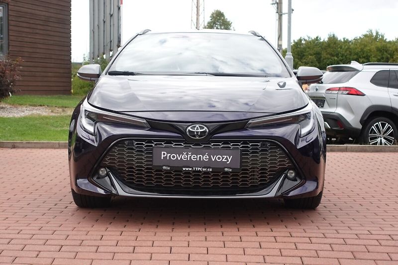 Toyota Corolla 2,0 HEV GR SPORT Dynamic JBL - fotka 2 z 33