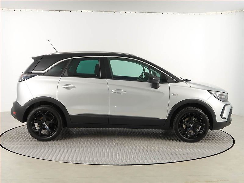 Opel Crossland X (2023) 1.2 Turbo, Automat, Serv.kniha - fotka 6 z 18