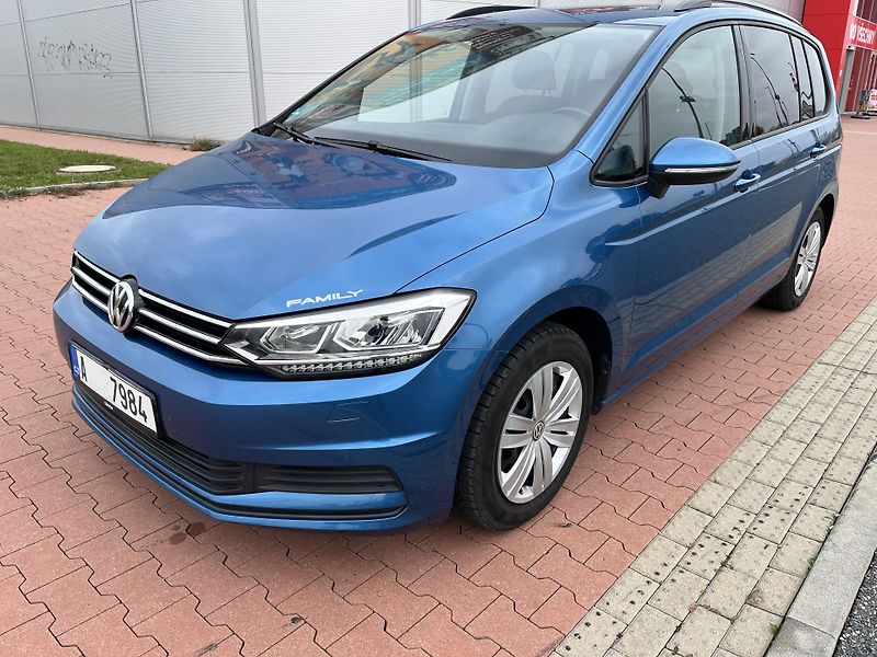 Volkswagen Touran 1.6 TDi 85 kW Full Led 7 Míst - fotka 35 z 36